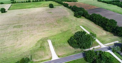 Lot 2 driveway on left | Image 2