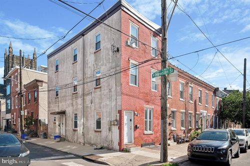 1843 Cedar St, PHILADELPHIA, PA, 19125-2805 | Card Image