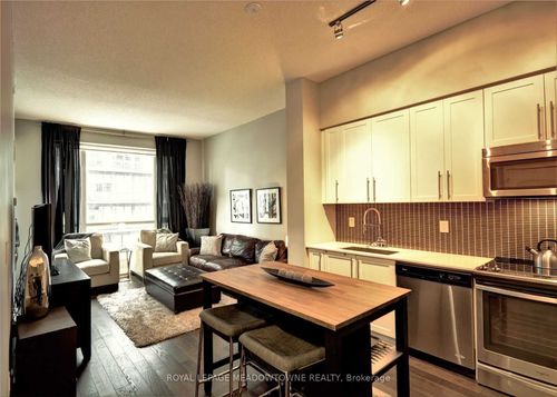 206-510 Curran Pl, Mississauga, ON, L5B0J8 | Card Image