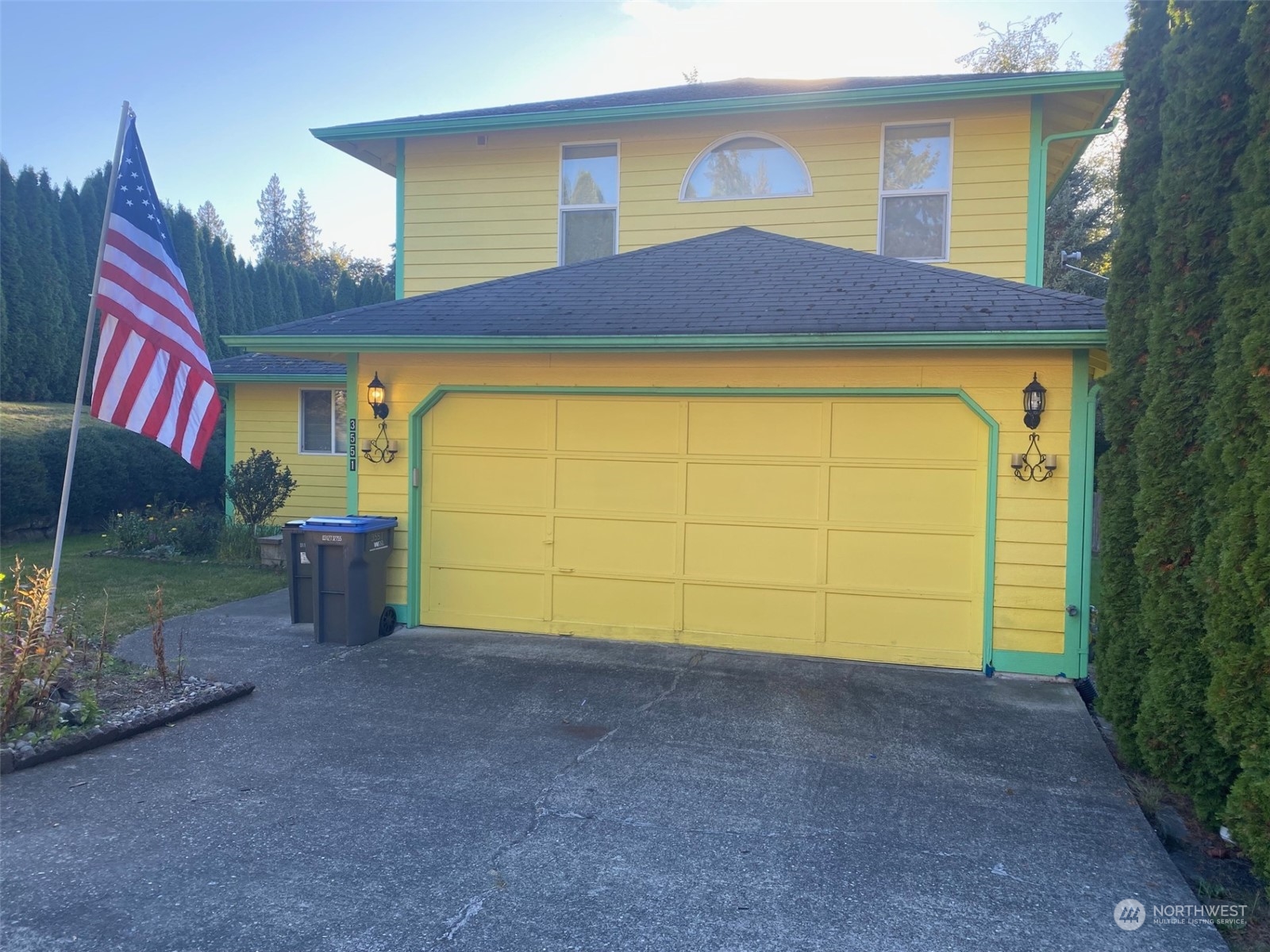 Ridgetop Ct, Bremerton, WA 98310