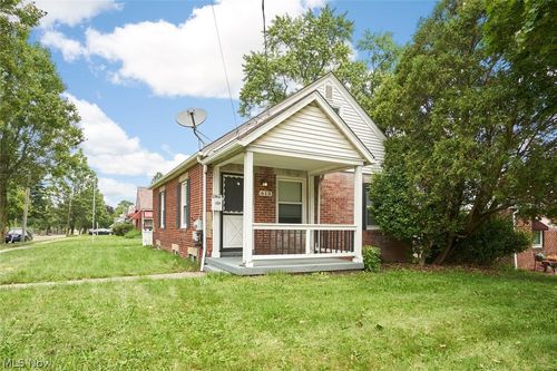 613 Reed Ave, Akron, OH, 44306-2628 | Card Image