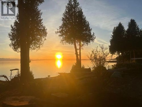 6725 Klahanie Dr, Powell River, BC, V8A0C2 | Card Image