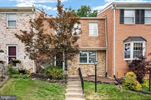 8174 Electric Ave, VIENNA, VA, 22182-5223 | Card Image