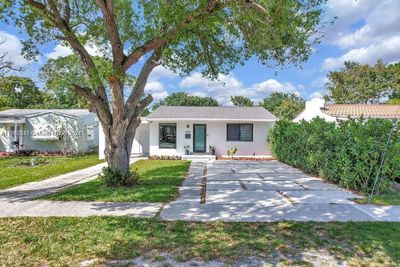 2635 Fillmore St, House other with 2 bedrooms, 1 bathrooms and null parking in Hollywood FL | Image 1