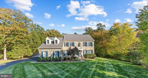 6401 Noble Rock Ct, CLIFTON, VA, 20124-2515 | Card Image