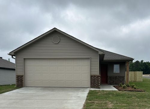 15 Maddison Rachael, Cabot, AR, 72023-9856 | Card Image