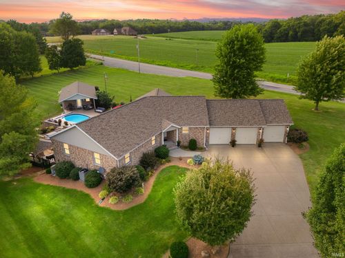 575 N Weisheit Dr W, Jasper, IN, 47546-9726 | Card Image