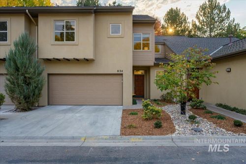 834 E Riverpark Lane, Boise, ID, 83706 | Card Image