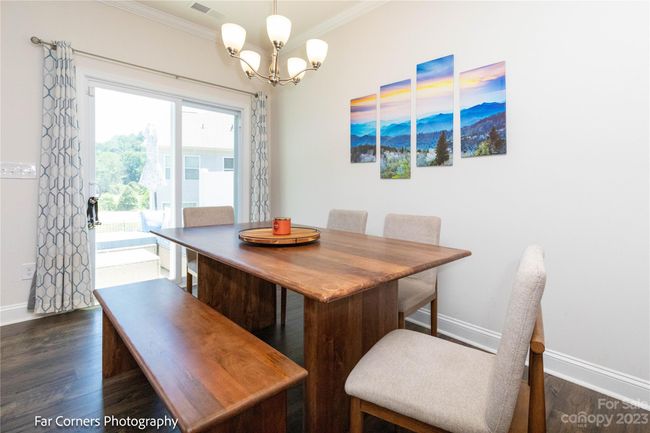 Dining Area | Image 11
