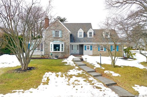 448 Abbey Rd N, Manhasset, NY, 11030 | Card Image