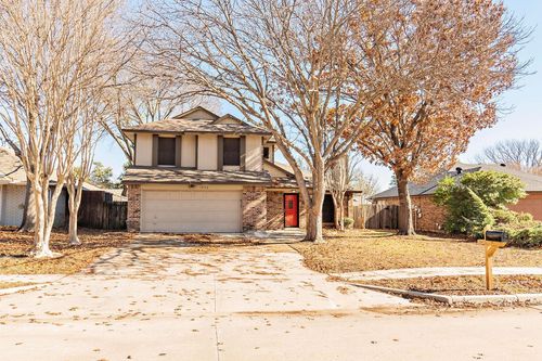 1046 Colony St, Flower Mound, TX, 75028-2517 | Card Image