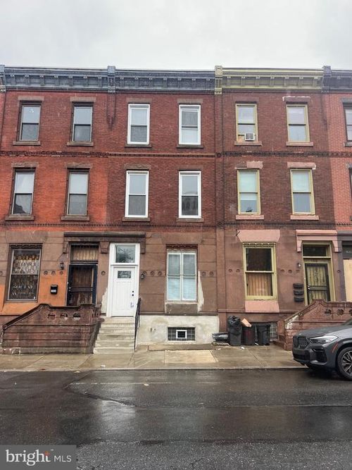 1926 W Diamond St, Philadelphia, PA, 19121-1522 | Card Image
