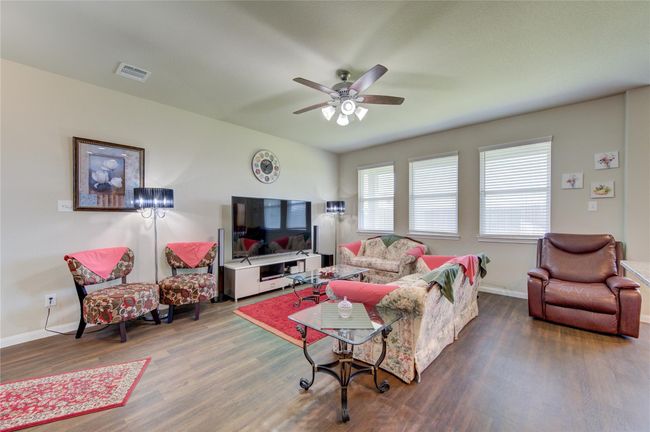 17206 Quiet Song Ct, Home with 4 bedrooms, 3 bathrooms and 2 parking in Richmond TX | Image 9