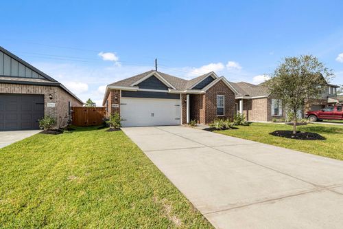 8946 Ice Quartz Dr, Iowa Colony, TX, 77583-4166 | Card Image