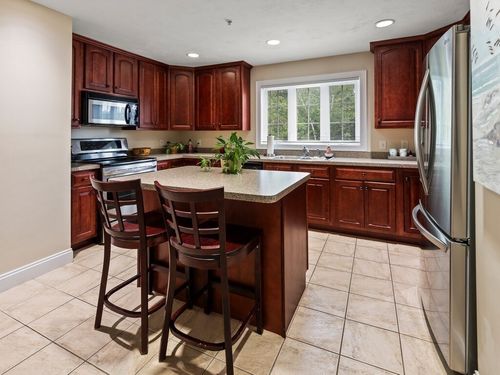 unit-1-32 Pommogussett Rd, Rutland, MA, 01543-1461 | Card Image