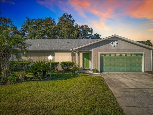 11 Clermont Ct, Palm Coast, FL, 32137-8926 | Card Image