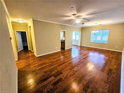 3127 Bermuda Village Dr, Advance, NC, 27006 | Card Image