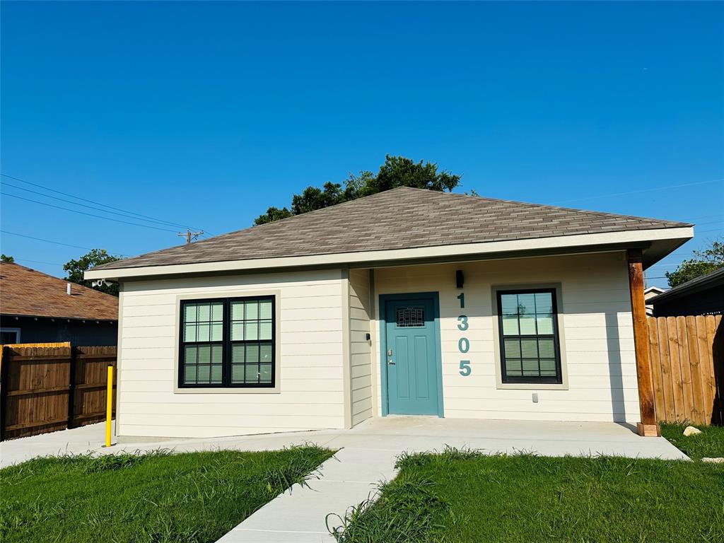 Driess St, Fort Worth, TX 76104