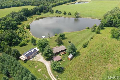 1387 Kelsch Ln, Auxvasse, MO, 65231-3515 | Card Image