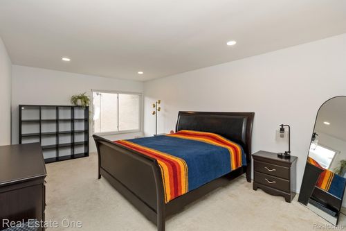 78-2015 Klingensmith Road, Bloomfield Charter Township, MI, 48302 | Card Image