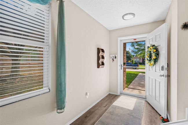 2617 S Wavecrest Ct, House other with 3 bedrooms, 2 bathrooms and null parking in Little Elm TX | Image 4