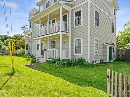 7-235 Park St, Burlington, VT, 05401-5177 | Card Image