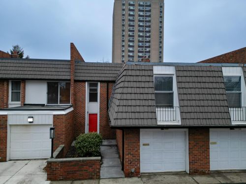 2146 Bryanston Crescent Street, Detroit, MI, 48207 | Card Image