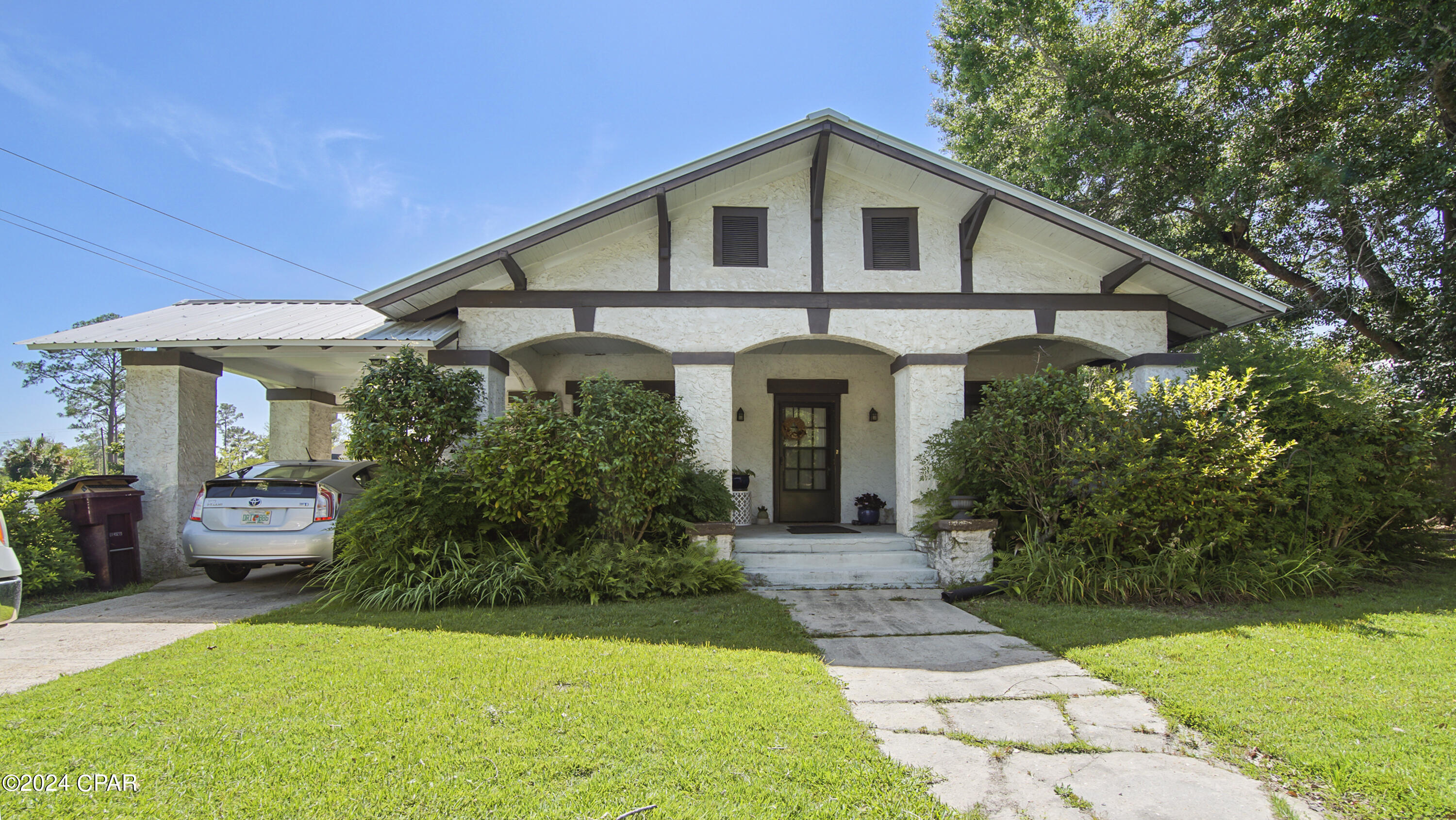 Main St, Chipley, FL 32428