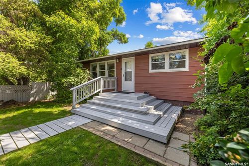 95 Qu'Appelle Drive E, Lumsden, SK, S0G3C0 | Card Image