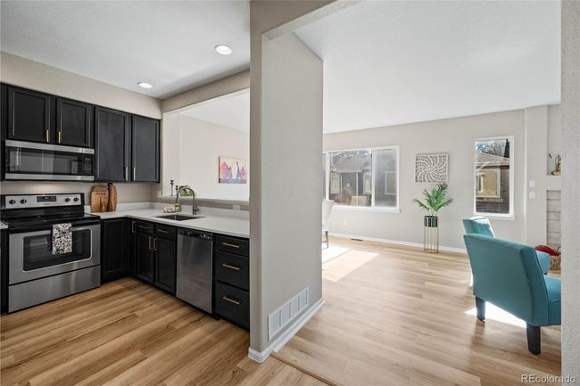 2211 E 128 Th Ave, Townhouse with 2 bedrooms, 3 bathrooms and 2 parking in Thornton CO | Image 11
