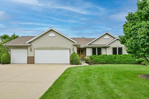 2033 Deer Run Drive, Delavan, WI, 53115 | Card Image
