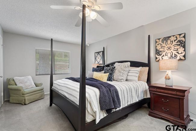 516 Hideaway Ln E, House other with 3 bedrooms, 2 bathrooms and null parking in Hideaway TX | Image 7
