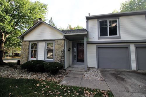 6219 Sawmill Woods Dr, Fort Wayne, IN, 46835-8713 | Card Image
