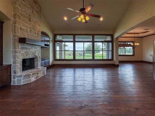 1559 E Blackjack Rd, Pilot Point, TX, 76258-6915 | Card Image