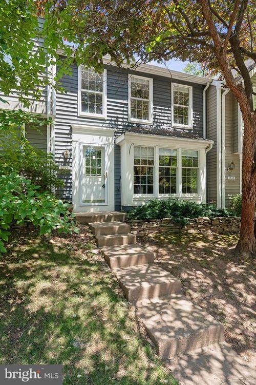 1511 Twisted Oak Dr, RESTON, VA, 20194-1540 | Card Image