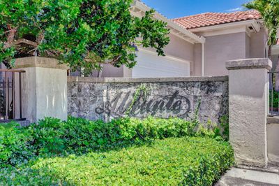 303 Alicante Drive, House other with 4 bedrooms, 4 bathrooms and null parking in Juno Beach FL | Image 2