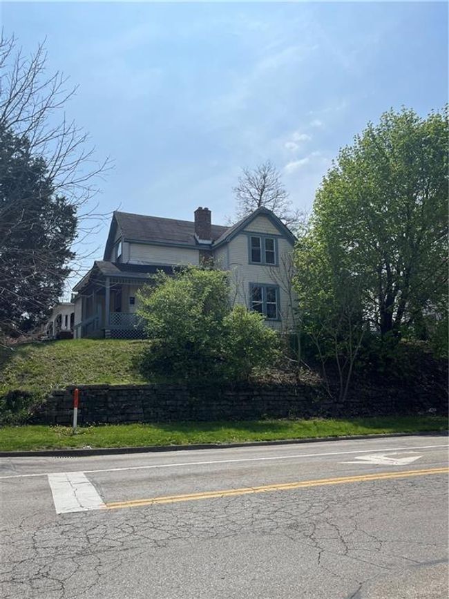 400 S Detroit St, House other with 4 bedrooms, 2 bathrooms and null parking in Xenia OH | Image 7