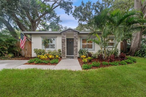3215 W Villa Rosa St, TAMPA, FL, 33611-2952 | Card Image