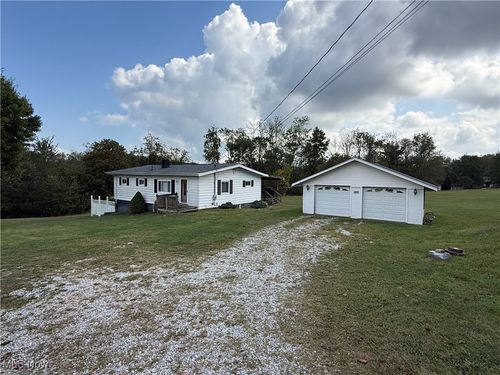 83 Mulberry Ln, Colliers, WV, 26035-1396 | Card Image