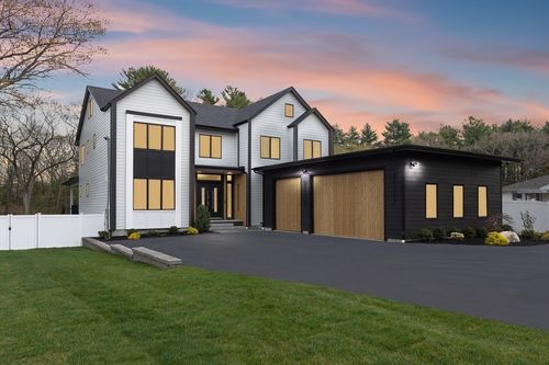 802 Greendale Ave, Needham, MA, 02492-4410 | Card Image