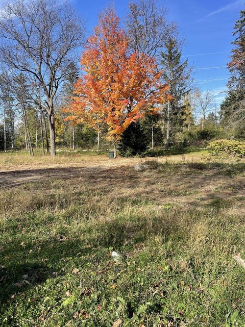 lt3-1055 Park Way, DELAFIELD, WI, 53018 | Card Image