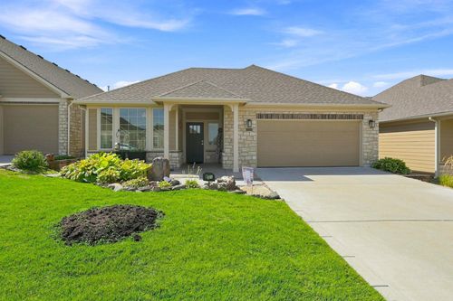 931 E Clearlake, Derby, KS, 67037 | Card Image