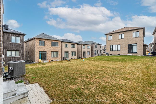 1284 Klondike Dr, House other with 4 bedrooms, 4 bathrooms and 2 parking in Oshawa ON | Image 46
