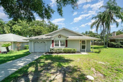 541 Coventry Ct, Mount Dora, FL, 32757-6235 | Card Image