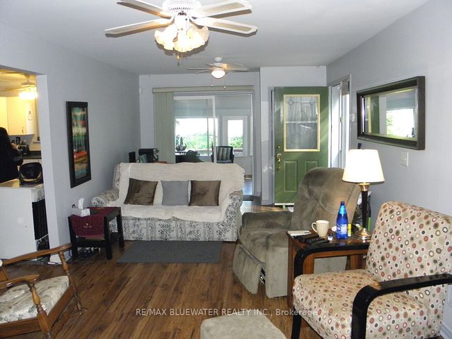 6016 Max Dr, House other with 2 bedrooms, 2 bathrooms and 6 parking in Kettle And Stony Point Fn ON | Image 13