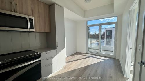 205-500 Plains Rd E, Burlington, ON, L7T2E1 | Card Image