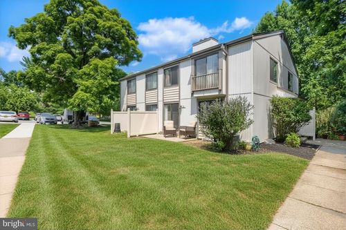 21-21 Eastford Ct, PARKVILLE, MD, 21234-1557 | Card Image