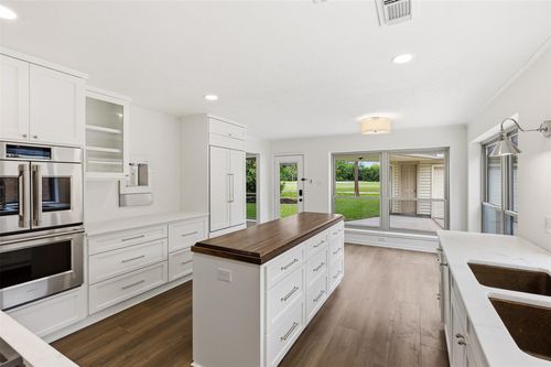 2312 Pebble Beach Dr, League City, TX, 77573-4456 | Card Image