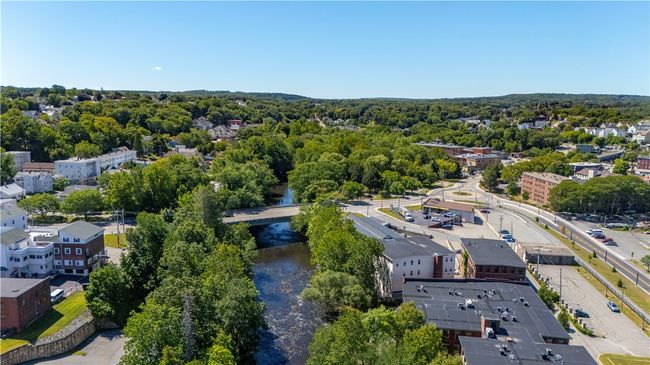 APT-12 - 148 Bernon St, Condo with 2 bedrooms, 1 bathrooms and 2 parking in Woonsocket RI | Image 32