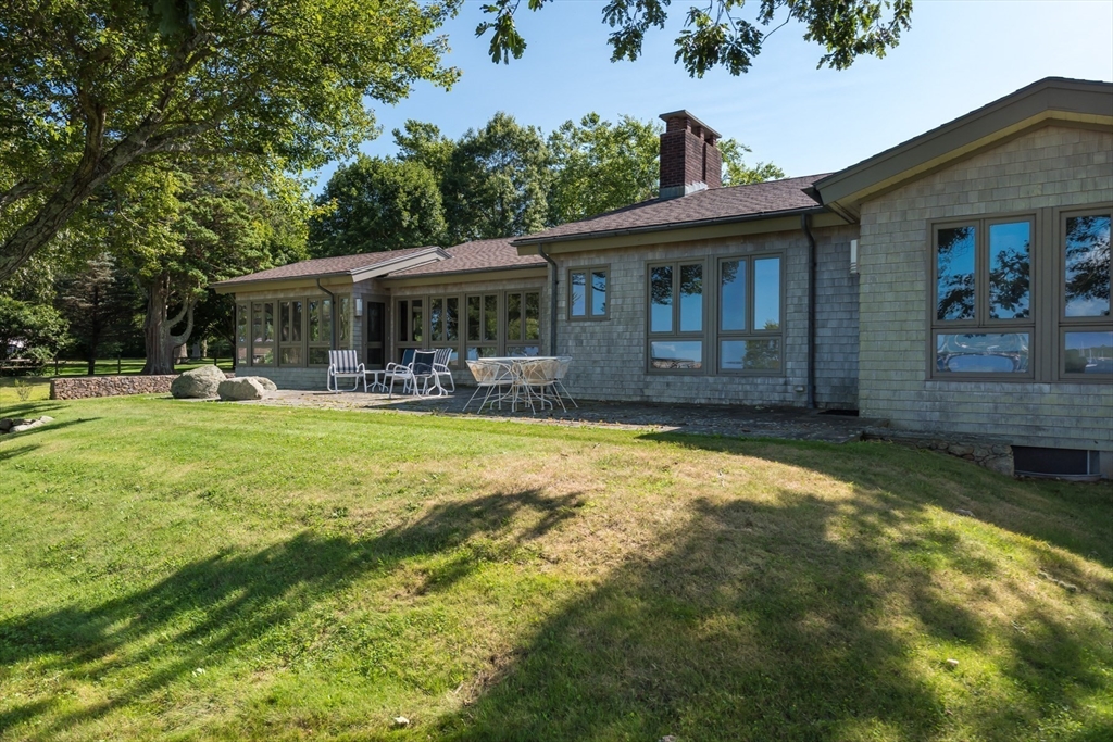 South Ln, South Dartmouth, MA 02748